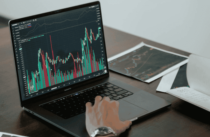 Stratos Investment Buffered ETF